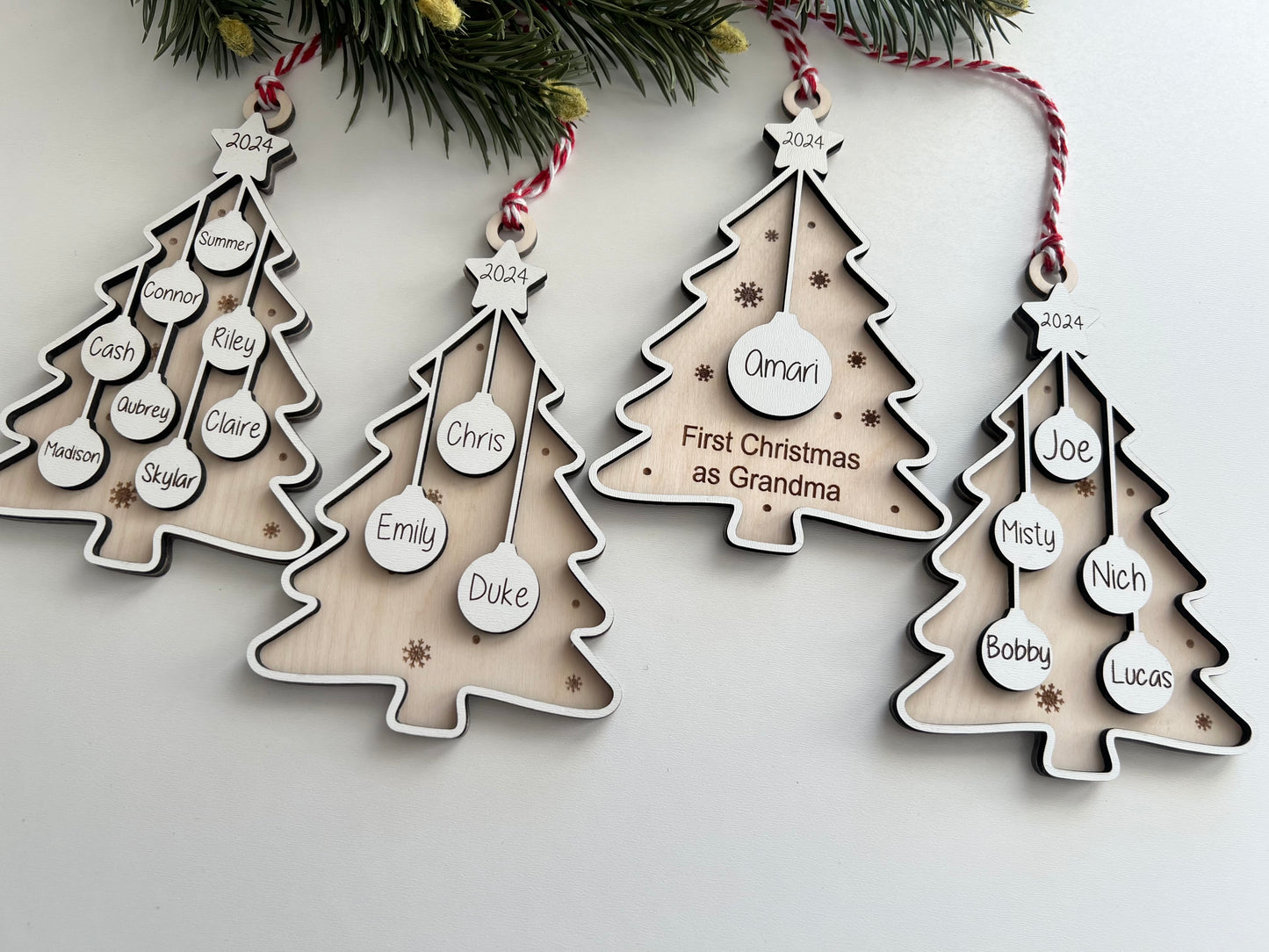 Family Christmas tree ornament